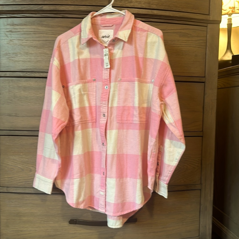 NEW-Aerie Size Small Pink and White Shacket